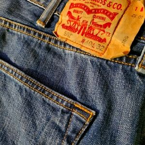 Mens levi blue jeans 40x32